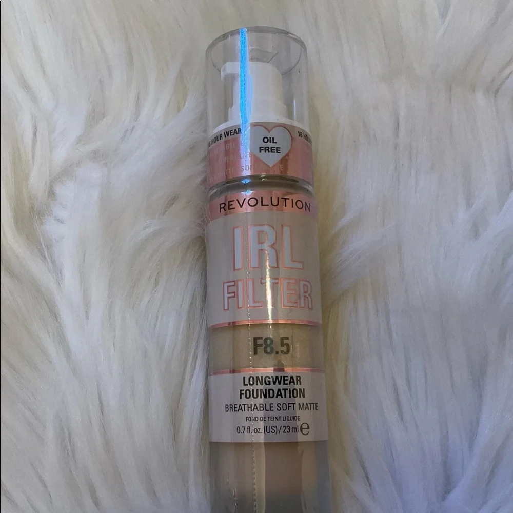 Revolution IRL Filter Longwear Foundation - New - F8.5